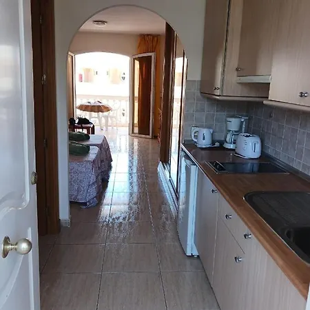 233 Angelo Y Lidia Apartment *