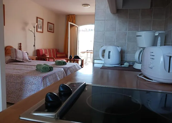 233 Angelo Y Lidia * 德尔锡伦西奥海岸