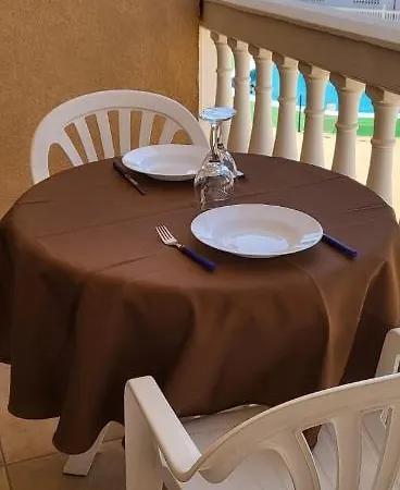 233 Angelo Y Lidia קוסטה דל סילנסיו